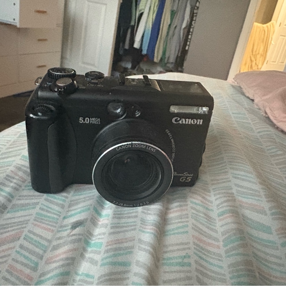 Canon Black Digital Camera PowerShot G12